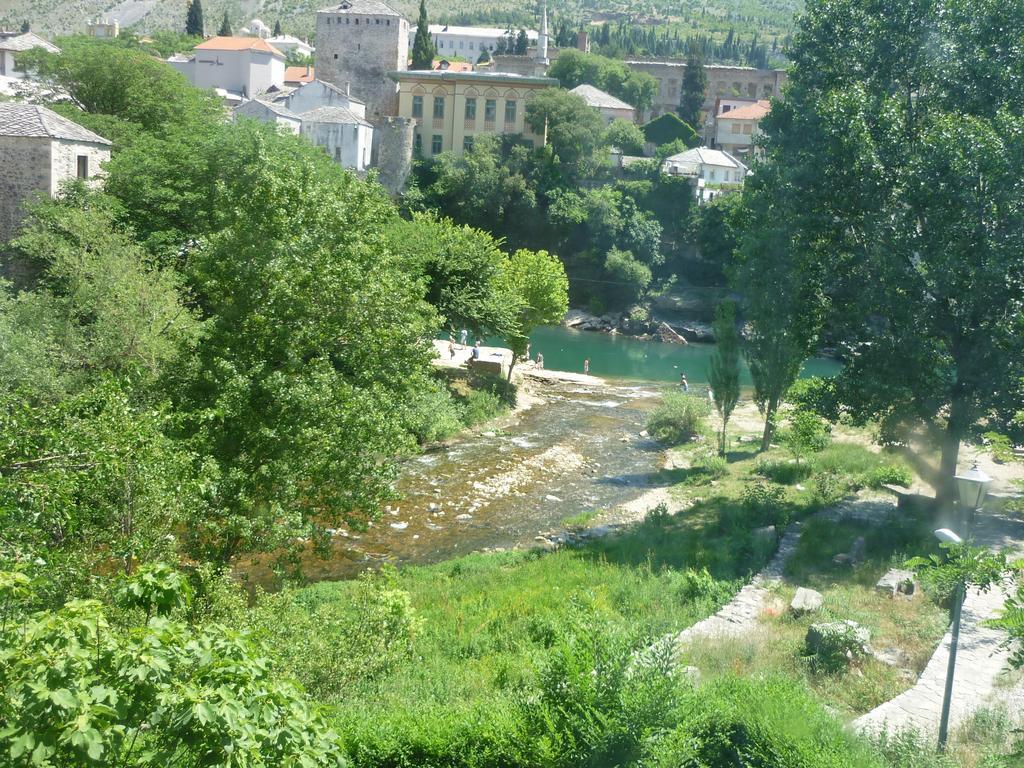 بنسيون فيلا نور موستار المظهر الخارجي الصورة